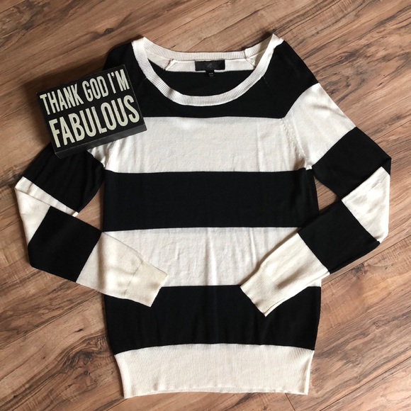 Mossimo Supply Co. Sweaters - Mossimo Black & White Stripe Sweater Medium